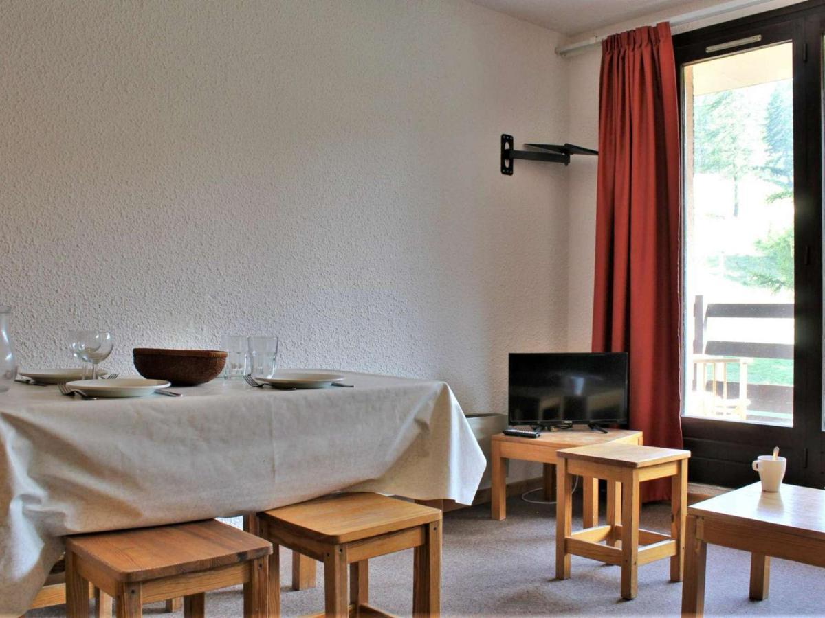 Appartement Confortable Avec Piscine, Tennis Et Animaux Acceptes A Risoul - Fr-1-330-143 Екстер'єр фото