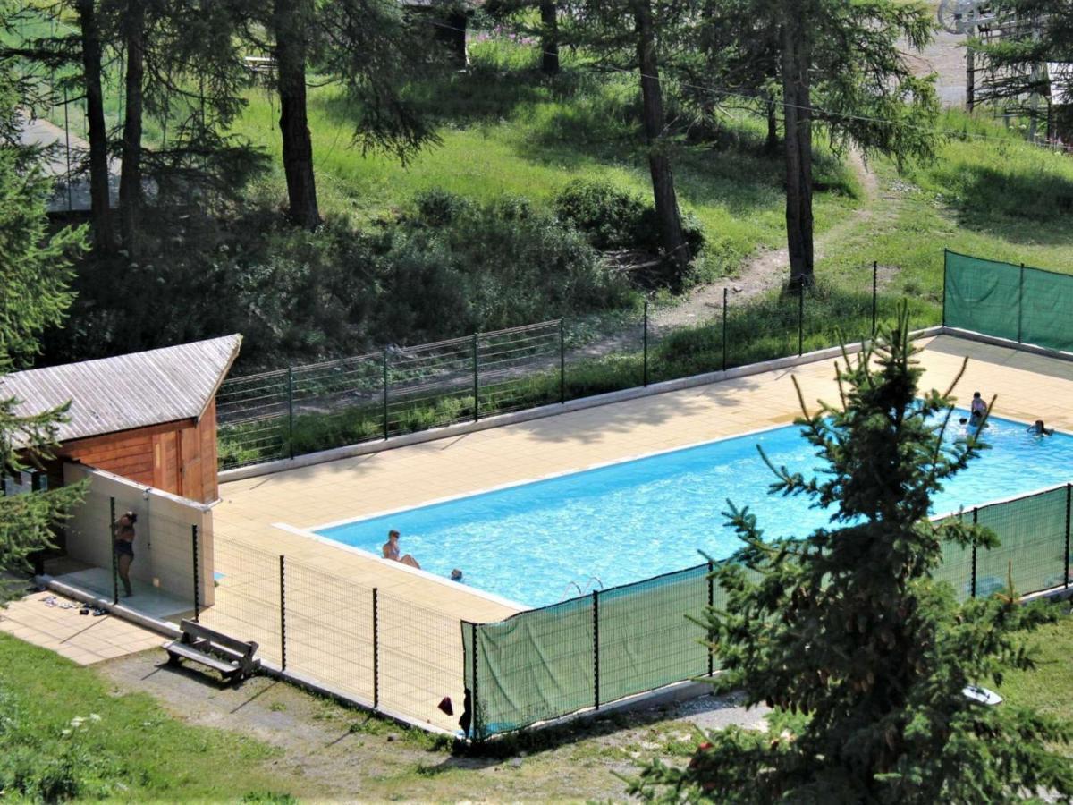 Appartement Confortable Avec Piscine, Tennis Et Animaux Acceptes A Risoul - Fr-1-330-143 Екстер'єр фото