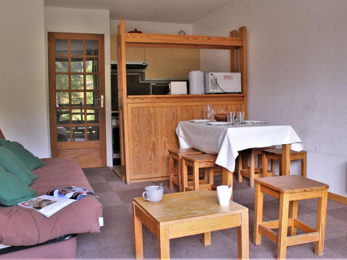 Appartement Confortable Avec Piscine, Tennis Et Animaux Acceptes A Risoul - Fr-1-330-143 Екстер'єр фото